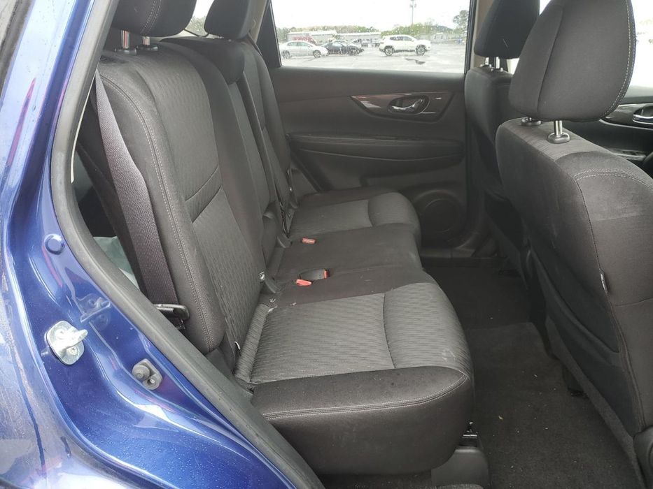 Продам ниссан рог 2018г.