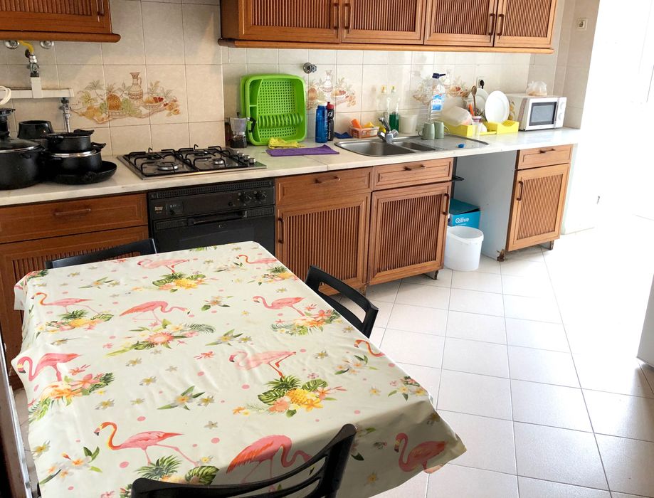 Quarto casal disponivel em Setubal