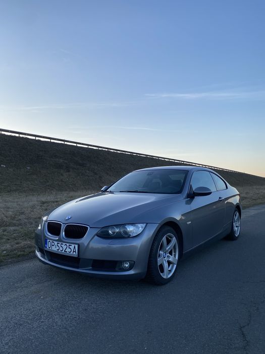 BMW Seria 3 E92 320i