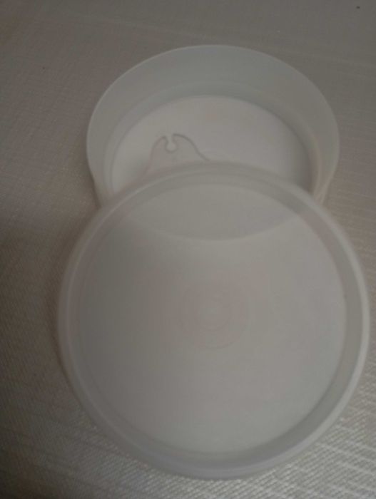 Tupperware Burger Boxes64552208560129122
