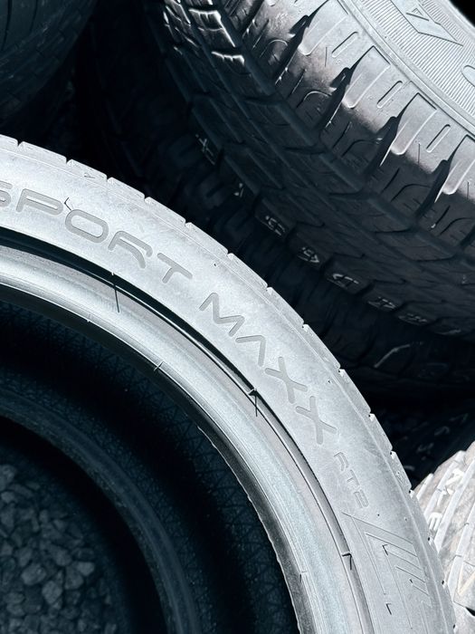 235 45 18 Dunlop SportMAxx RT2 99% 2023 Шини Літо