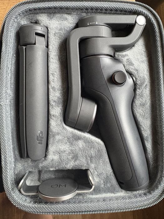 Gimbal Dji osmo mobile 6 + etui