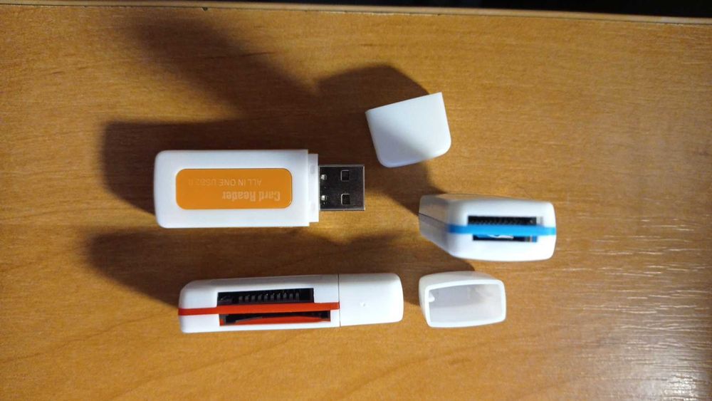 Card Reader картридер