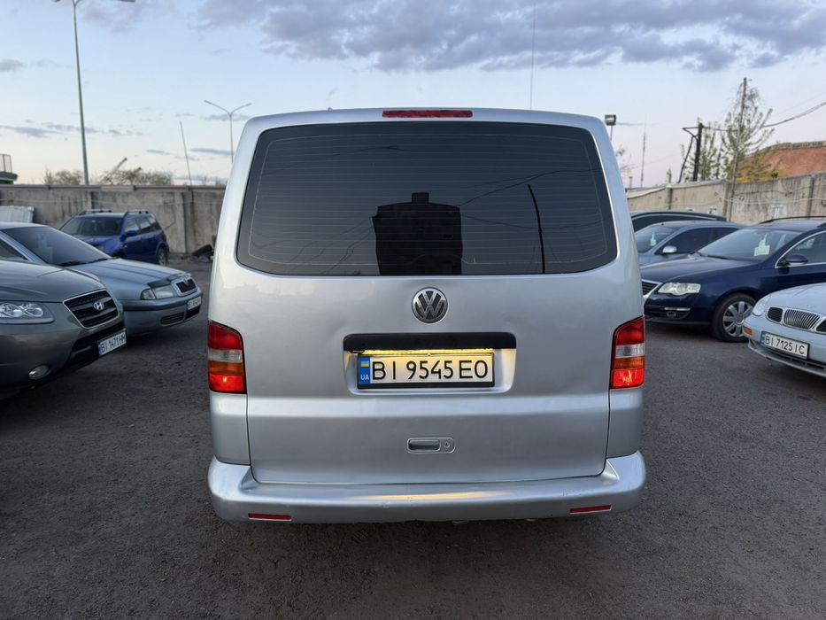 Volkswagen Transporter T5 1.9 Пасажир