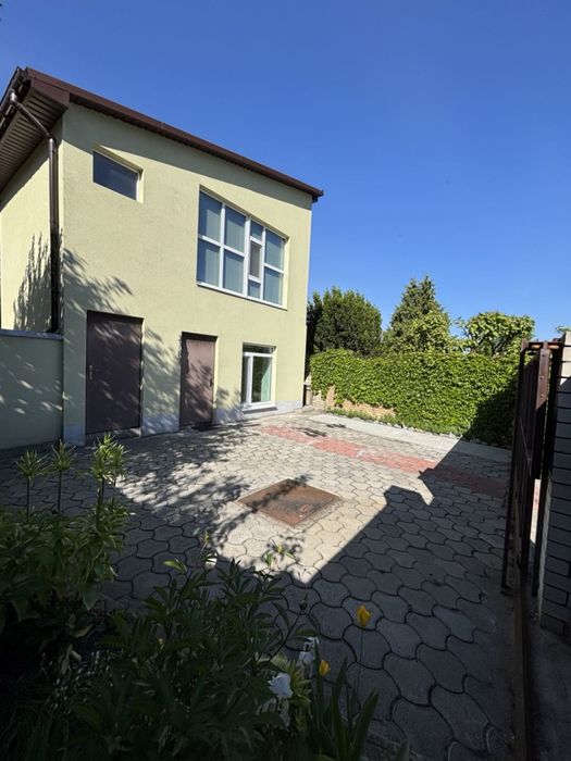 Сдам 2к в Таунхаус район Гагарина (ТЦ NeoPlaza)