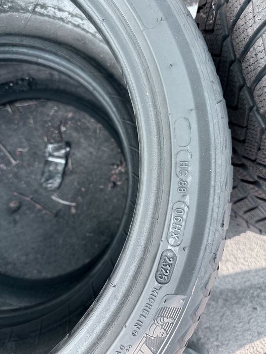 245 40 18 Michelin Crossclimate 2 85% 2025 Шини Зима