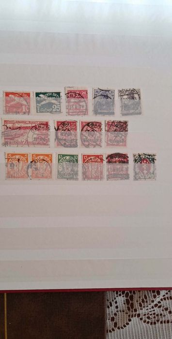 Zestaw znaczków luzem