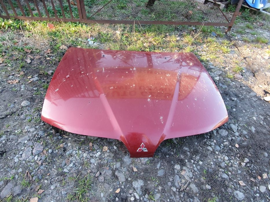 Mitsubishi Carisma maska pokrywa silnika kompletna