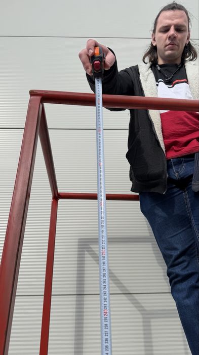 Podest jezdny magazynowy