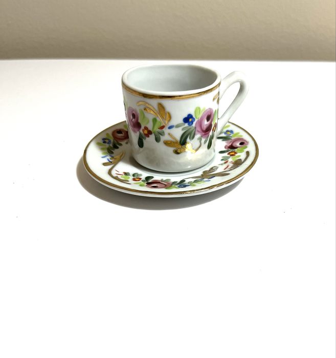 Conjunto de mini chavenas decorativas