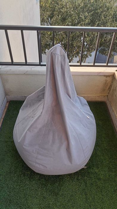 Puff pêra cinzento exterior — ideal para varanda, jardim ou piscina