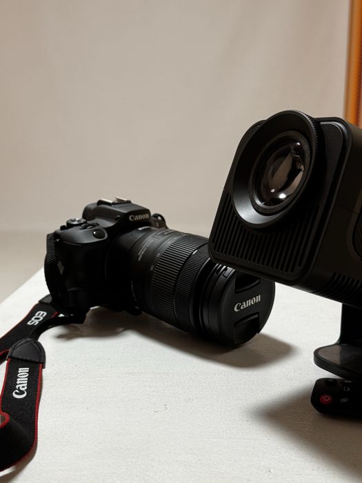 Фотоапарат Canon