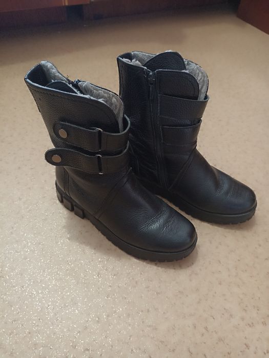 Кожаные зимние сапожки