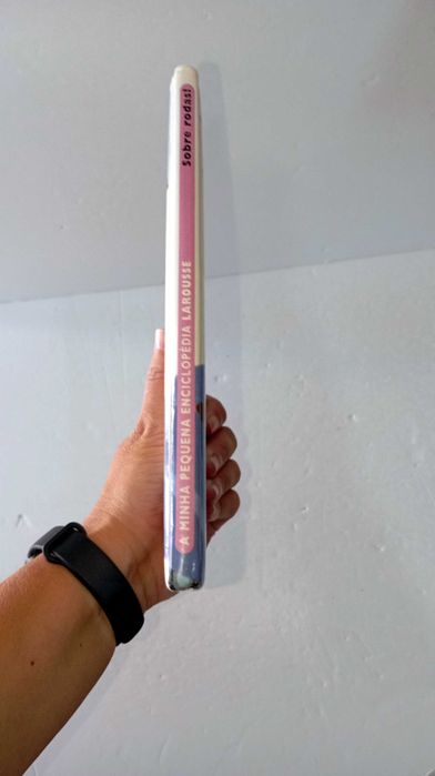 Sobre Rodas! - A Minha Pequena Enciclopédia Larousse