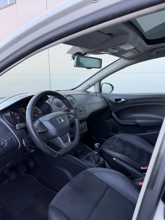 Seat ibiza 1.2 TSI FR - versao 30 anos - nacional com historico de manutencoes
