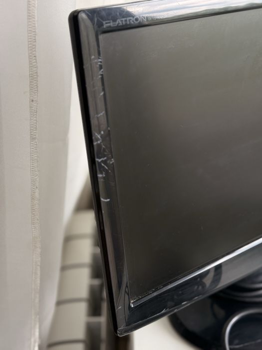 Монітор LG Flatron W1943SE