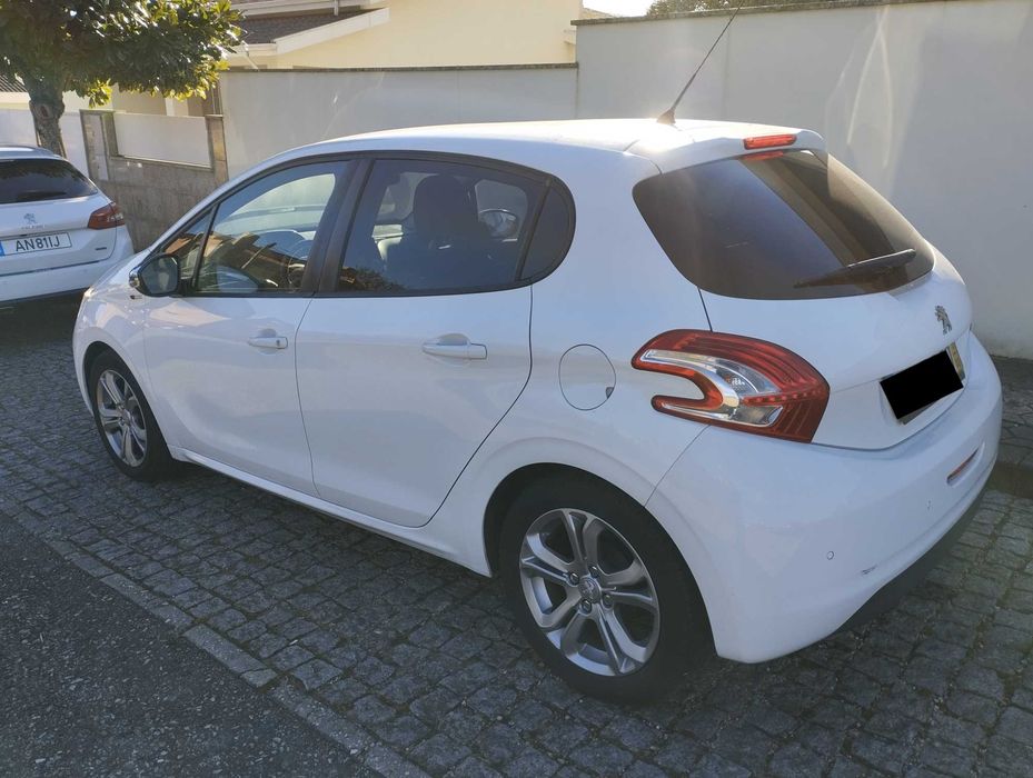 Peugeot 208 1.2 VTI Style Gasolina 2015
