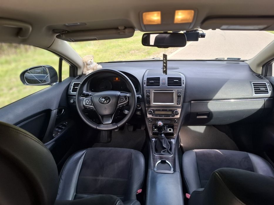 Toyota Avensis 2012r 1.8 z lpg