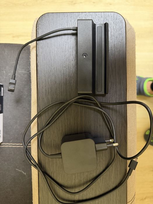 Steam Deck oled 1tb + док станция