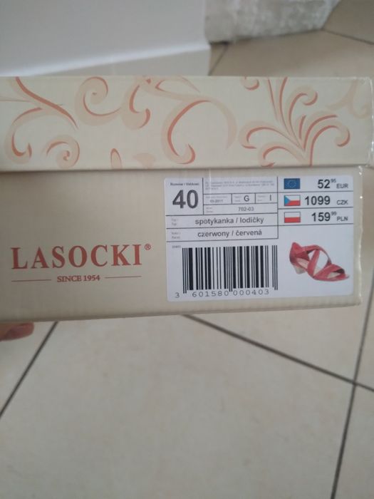Sandały skórzane damskie Lasocki rozmiar 40