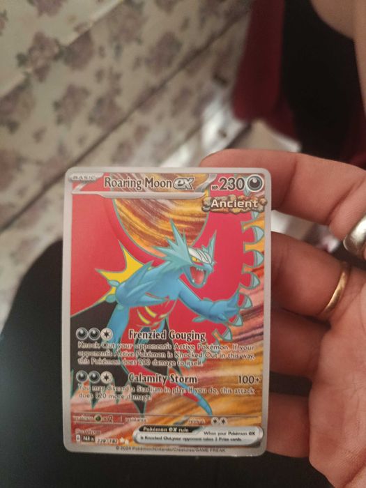 Roaring moon ex best card value