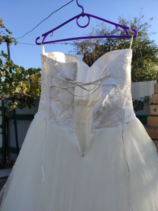 Продам свадебное платье
