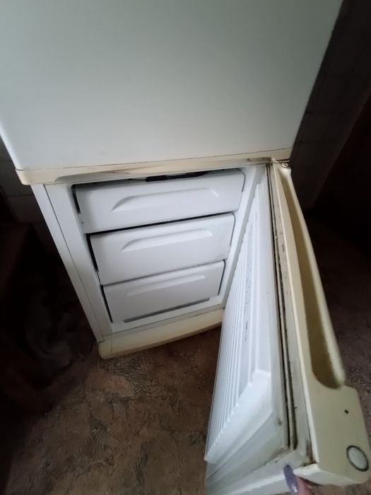Продам холодильник!