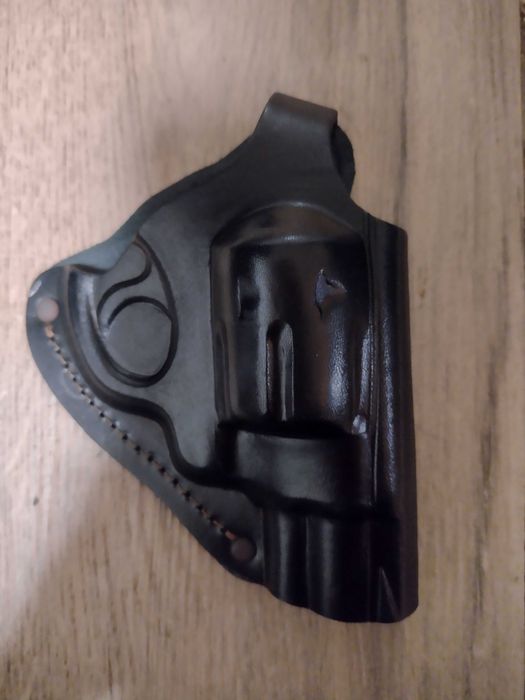 Кобура поясна револьверна 2.5" (формована шкіра)