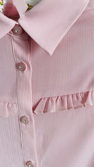 Блузка Італія дуже гарна нарядна