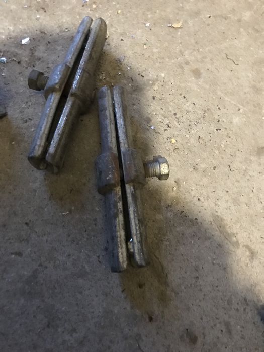 Хомути для риштування