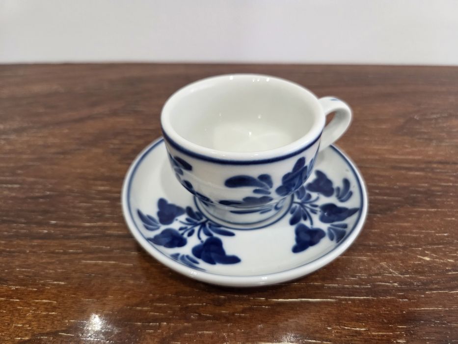 Chávena de café e taça souflé louça de Viana