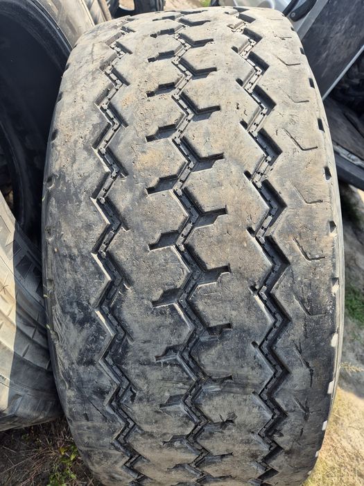 Opona 445/65r22.5