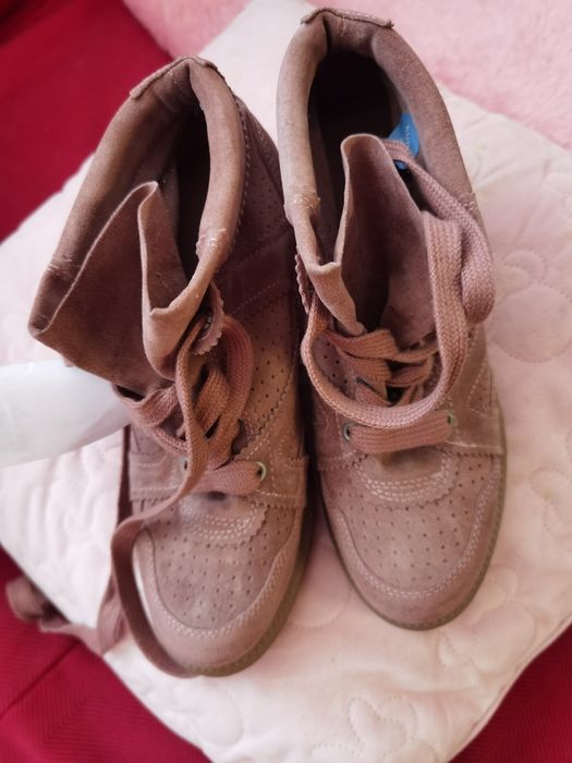 Buty pawement vibe, tenisówki, koturn. Materiał zamsz. Polecam serdecz
