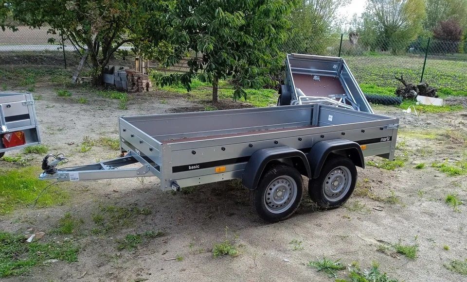 Przyczepa samochodowa Martz Basic 264x126 2 osiowa przyczepka