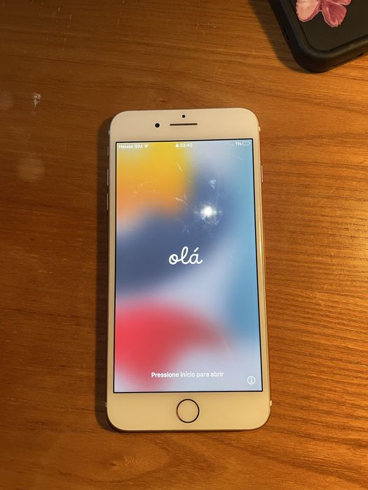 Продам Iphone 7 plus 128gb