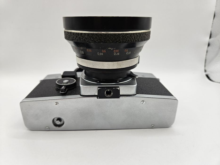 Aparat Exakta RTL 1000 + Rzadki obiektyw Carl Zeiss Jena Flektogon 4/25