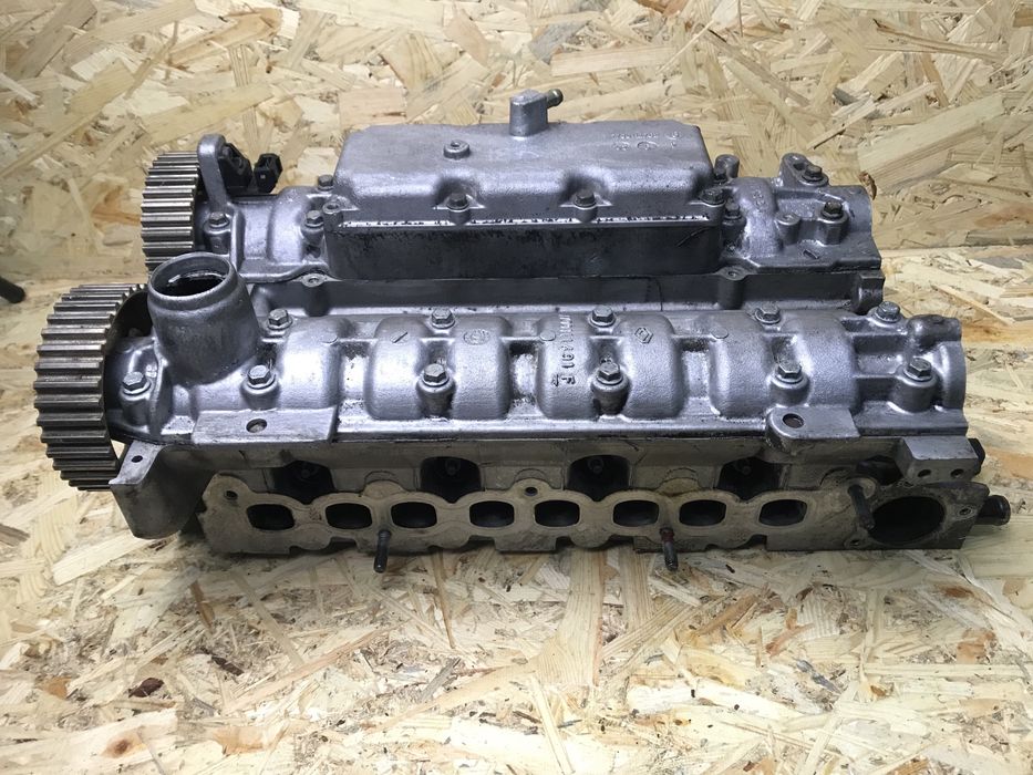ГБЦ головка блока Renault Laguna Megane 2.0 16V Бензин 7700111490