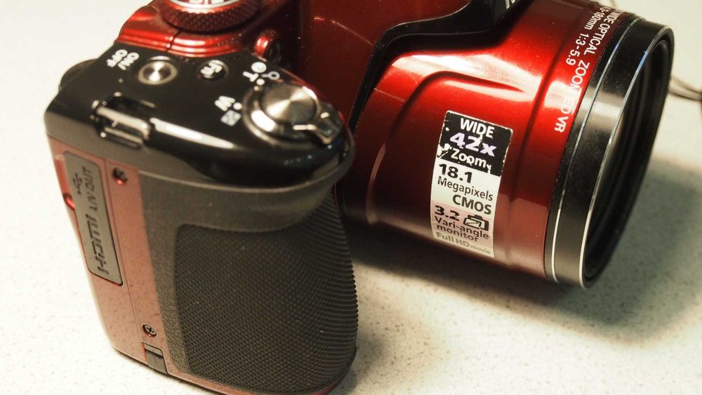 nikon coolpix p520
