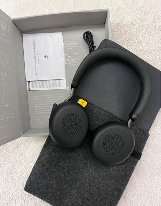 Jabra Evolve2 75