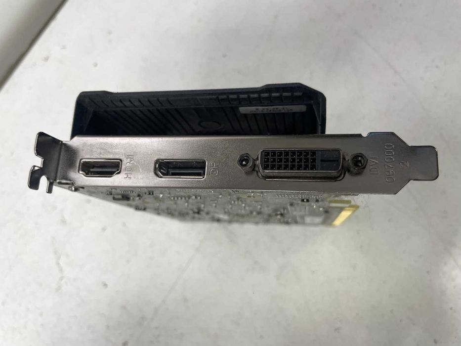 Видеокарта игровая GeForce GTX 1050 Ti Zotac 4Gb DDR5 для мини корпусо