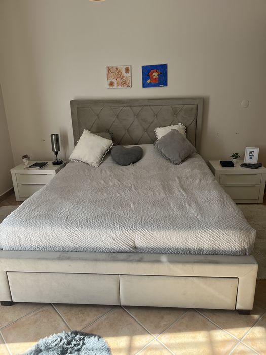 Cama de casal com colchao