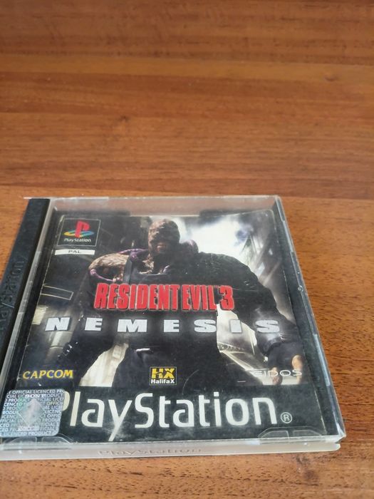 Resident Evil 3 Nemesis PS1 original PAL complete box manual