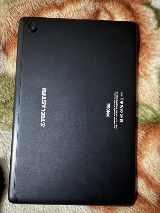 Планшет Teclast (в хорошому стані)