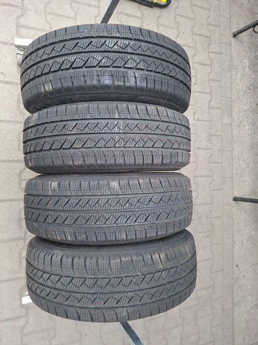 Nowe Opony Całoroczne 205/65R16C Goodyear 205/65/16C  Wielosezonowe