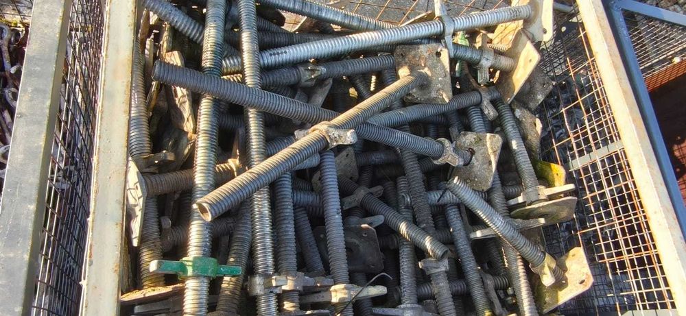 Używane rusztowanie Baumann z nowymi podestami 8x15,35 w BDB stanie