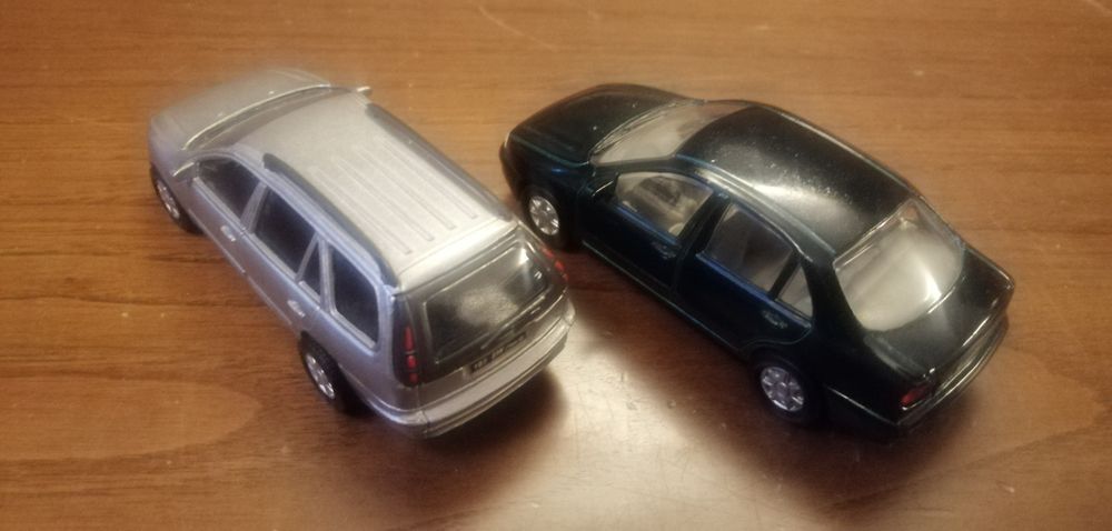 2 Miniaturas - Fiat Marea + SW - 1/43