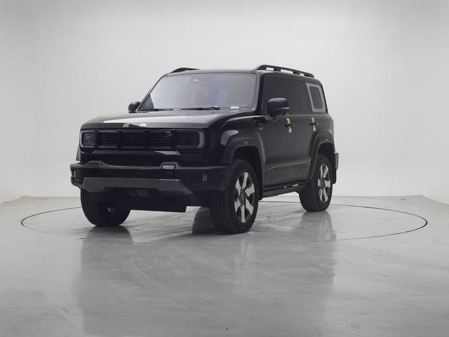 BAIC BJ40 BAIC BJ40 Extended Range – 548 KM,4x4,Konstrukcja ramowa,Off-road,SUV