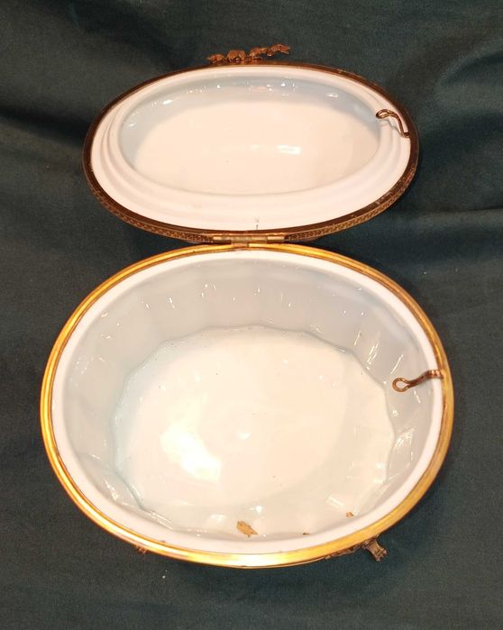 Caixa Diogo Covilhete Porcelana Vista Alegre