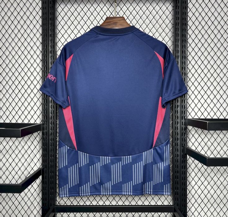 Tshirt nova
