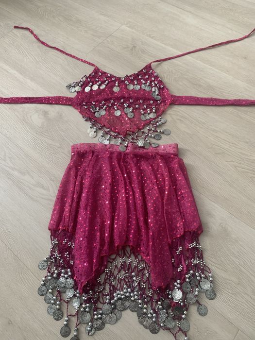 Костюми для дівчат